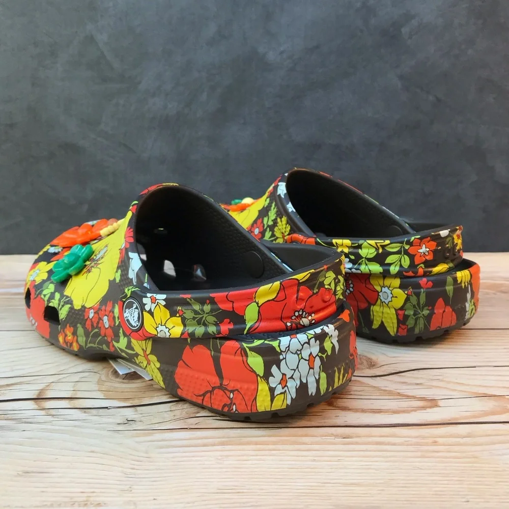 Crocs Classic Retro Floral Clog - Picture 10 of 16
